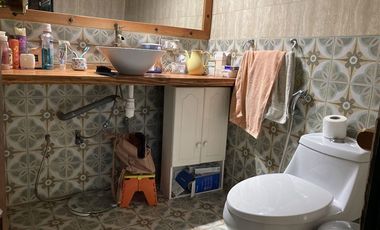Casa en venta de 6 dorm. en La Florida