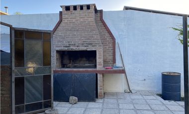 CASA + LOCAL EN VENTA