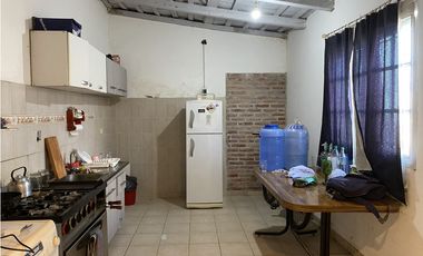 CASA + LOCAL EN VENTA