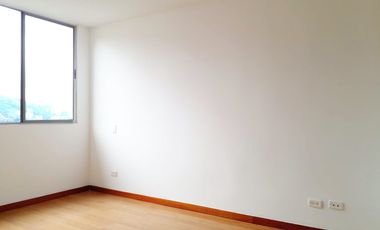 PR12736 Apartamento en arriendo en el sector Esmeraldal