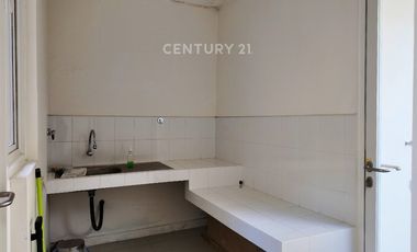 Rumah Semi Furnish Di Perumahan Hanya 900 M Dari RS Mitra Sehat