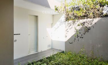 Rumah Semi Furnish Di Perumahan Hanya 900 M Dari RS Mitra Sehat