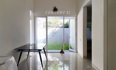 Rumah Semi Furnish Di Perumahan Hanya 900 M Dari RS Mitra Sehat
