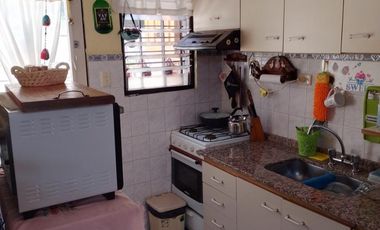 DUPLEX 3 1/2  AMB. INTERNO. - CASTILLO 64 - RAMOS MEJIA