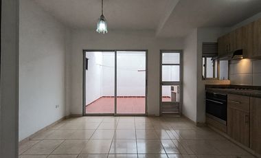 casa en venta en la sabana. Cod V31798
