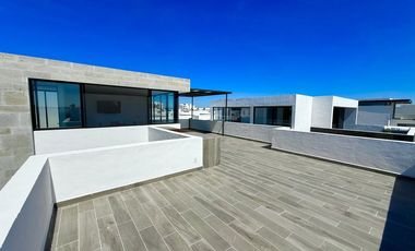 NORPONIENTE EN PUNTA DORADA EN ESQUINA MAGNIFICA UBICACION