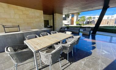 NORPONIENTE EN PUNTA DORADA EN ESQUINA MAGNIFICA UBICACION