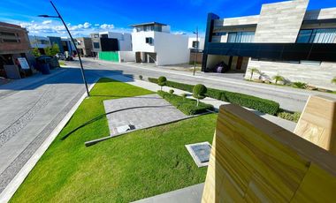 NORPONIENTE EN PUNTA DORADA EN ESQUINA MAGNIFICA UBICACION