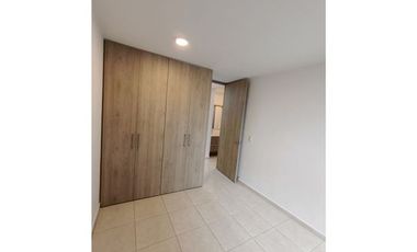 EN VENTA APTO EN PIEDECUESTA 3 HABITACIONES DE 75 M2. Cod V9064