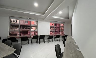 oficina en arriendo en ciudad jardín. Cod A106054