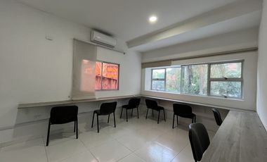 oficina en arriendo en ciudad jardín. Cod A106054