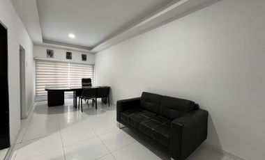 oficina en arriendo en ciudad jardín. Cod A106054