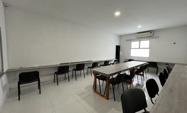 oficina en arriendo en ciudad jardín. Cod A106054