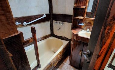 Casa estilo Cabaña-Única en Lote-Gas Natural