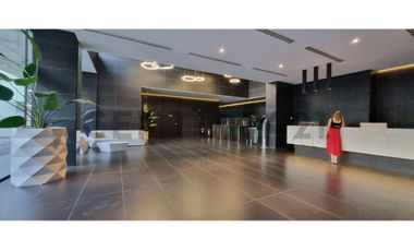 OFICINA EN ARRIENDO AV. LA DEHESA EXCELENTE UBICACION