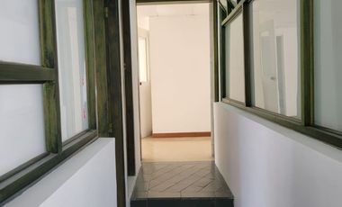oficina en venta en laureles. Cod V17276