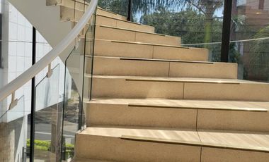 oficina en venta en laureles. Cod V17276