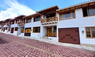 Venta  casa valle de los chillos