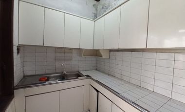 Rumah sewa di gerlong taman depan belakang