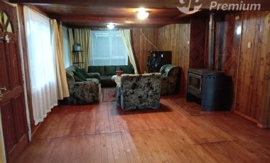 Casa en arriendo de 5 dorm. en Valdivia