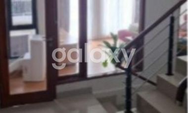 RUMAH SEMI VILLA 3 LANTAI DI WIDJAYA RESIDENCE SANUR DENPASAR, BALI