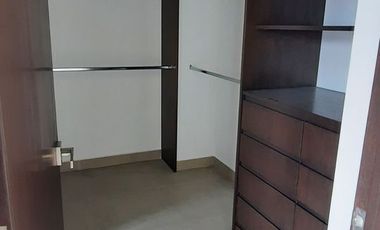 DEPARTAMENTO CON BONITA VISTA, BIEN UBICADO