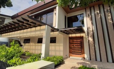 MODERN HOUSE WITH POOL FOR SALE IN ALABANG HILLS