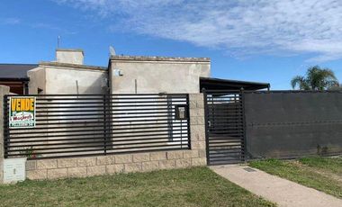Casa en venta en Iriondo, Cañada de Gómez - Cocina equipada