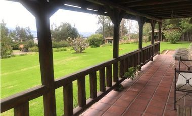 ARRIENDO PIFO QUINTA 4543 M2- 3 DORMITORIOS CONJUNTO PRIVADO SEGURIDAD