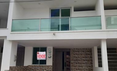 casa en venta en c.c casa real. Cod V2133