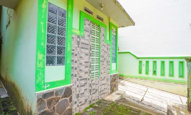 Rumah Terawat Dekat Trans Studio Mall Cibubur LT 112 Bisa KPR J-18606