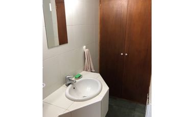 Chalet Reciclado con 5 dormitorios barrio Los Acantilados