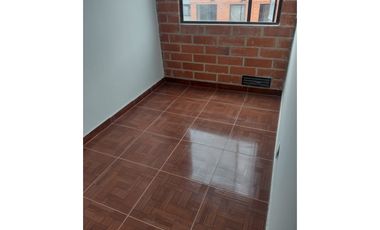 Se vende Apartamento Parque Campestre Et 4