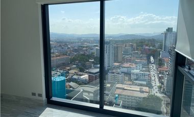 SE VENDE APARTAMENTO EN BELLA VISTA, PH NUOVO BY ARMANI