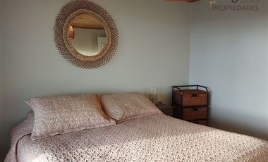 Parcela 3,5 Ha 4 casas a orillas del Lago Rapel
