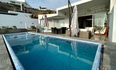 PRECIOSA CASA DE PLAYA EN PRIMERA FILA EN VENTA EN CONDOMINIO PRIVADO KM 121