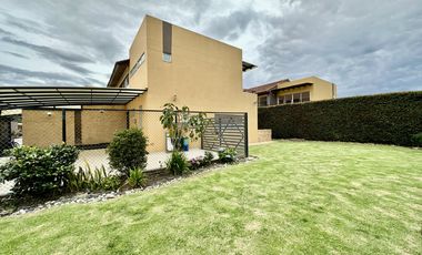 casa en arriendo en villa de los pinos. Cod A6001