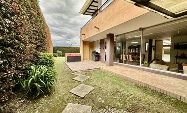casa en arriendo en villa de los pinos. Cod A6001