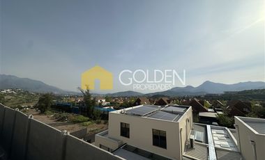 Casa en arriendo de 3 dormitorios Lo Barnechea Huinganal
