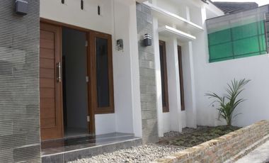 SOLUSI RUMAH MODERN HARGA MURAH DEKAT RINGROAD SELATAN JOGJA