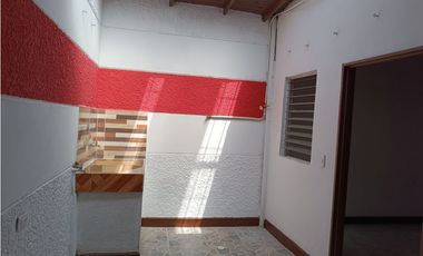 Casa Comercial en Arriendo Medellin Sector Calasanz