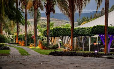 Propiedad para Inversión Salón de Eventos san Isidro Mazatepec Zona Sur Galerías