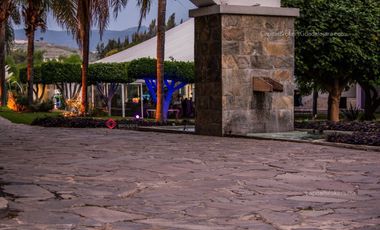 Propiedad para Inversión Salón de Eventos san Isidro Mazatepec Zona Sur Galerías
