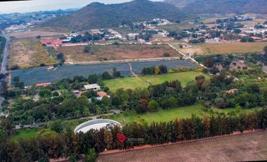Propiedad para Inversión Salón de Eventos san Isidro Mazatepec Zona Sur Galerías