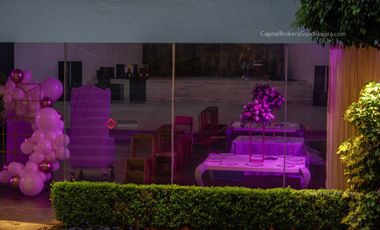 Propiedad para Inversión Salón de Eventos san Isidro Mazatepec Zona Sur Galerías