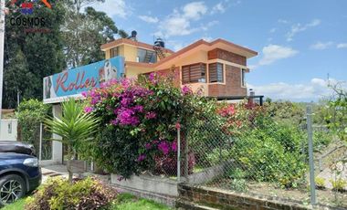 Venta de casa en Ibarra sector Laguna de Yahuarcocha