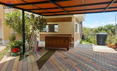 Venta de casa en Ibarra sector Laguna de Yahuarcocha