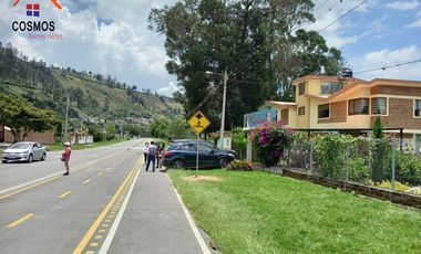 Venta de casa en Ibarra sector Laguna de Yahuarcocha