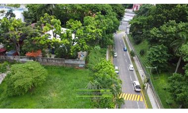 Se Vende Terreno de 1,374m2 en el Cangrejo