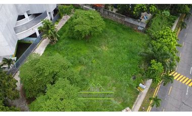 Se Vende Terreno de 1,374m2 en el Cangrejo